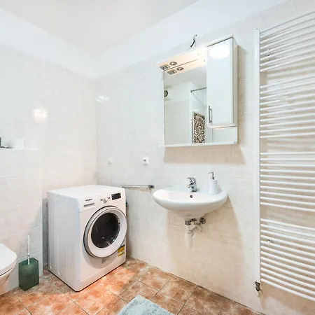 U Petra A Pavla V Centru Brna, 60m2 + Terasa 25m2